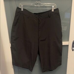 Swiss Cross Men's Black Checkered Shorts, 36, EUC